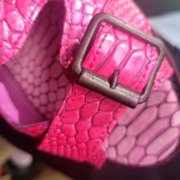 OOAK Freebird Quail, Handpainted HOT PINK Snake Heeled Leather Sandals, Woman 10 - Picture 14 of 17
